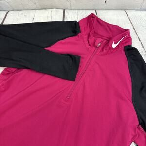 Nike Pro Dri-Fit Shirt Women’s Medium 1/4 Zip Thumb Holes Long Sleeve Pink Black